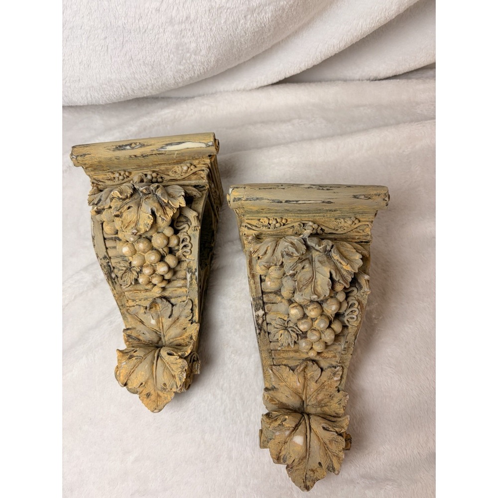Tuscan Grape Vine Wall Corbel Sconces Pair Ornate Distressed Cream Gold Resin